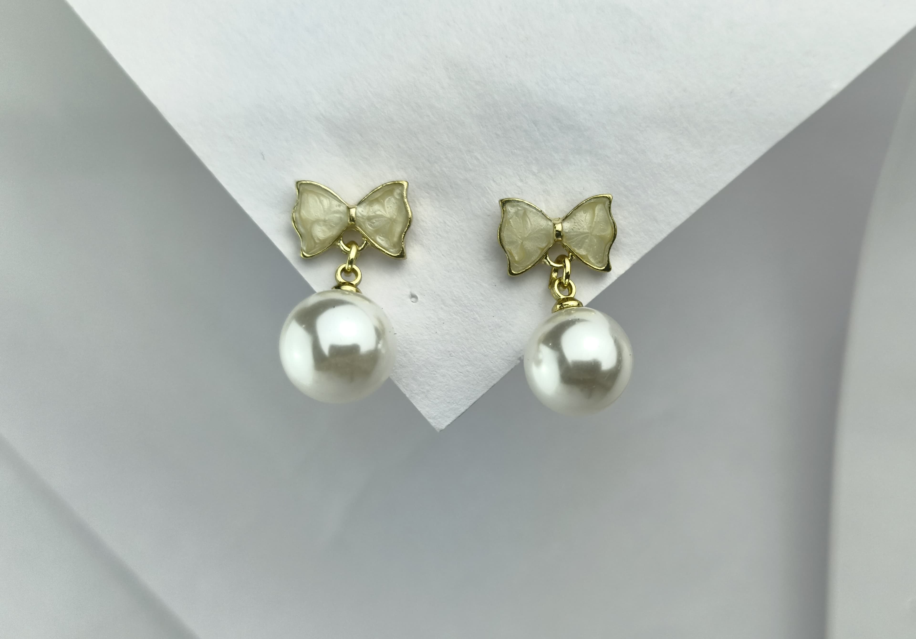 Alloy White Jewellery Set